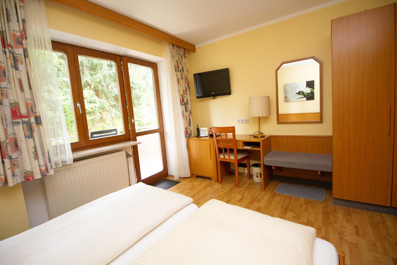 Hotel Am Wald 오토브룬 외부 사진